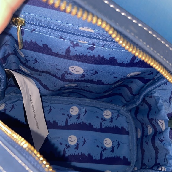 Lounged Disney Peter Pan mini backpack - Picture 8 of 9